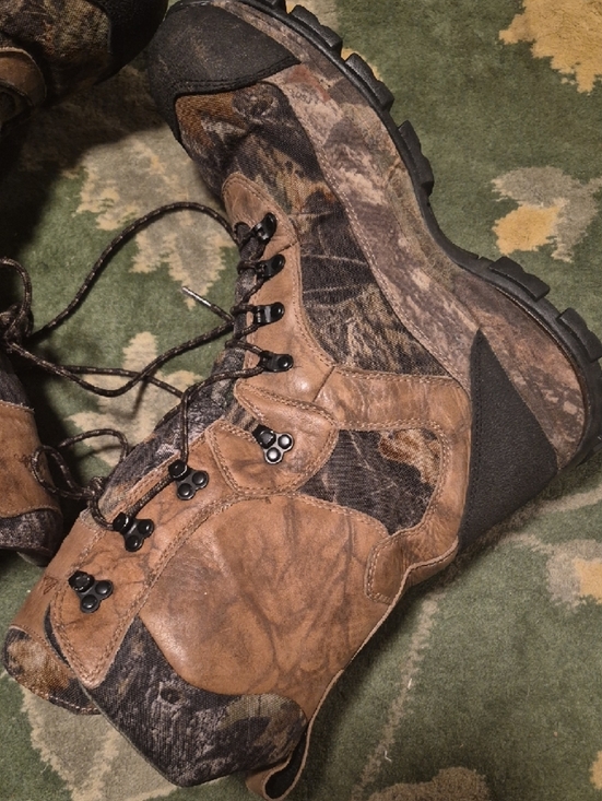 Cabela\'s Men\'s Realtree Camo Hunting Boots with Brown Accents main image 9